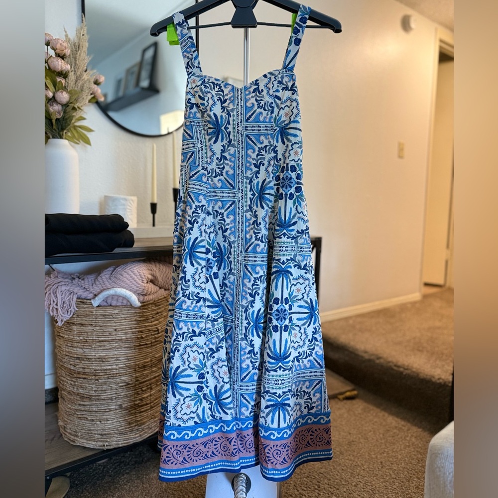 Avec Les Filles Blue and White Floral Maxi Dress